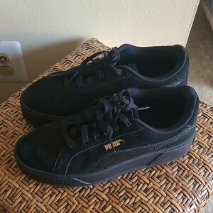 Puma Women Black Suede Platform Sneakers
